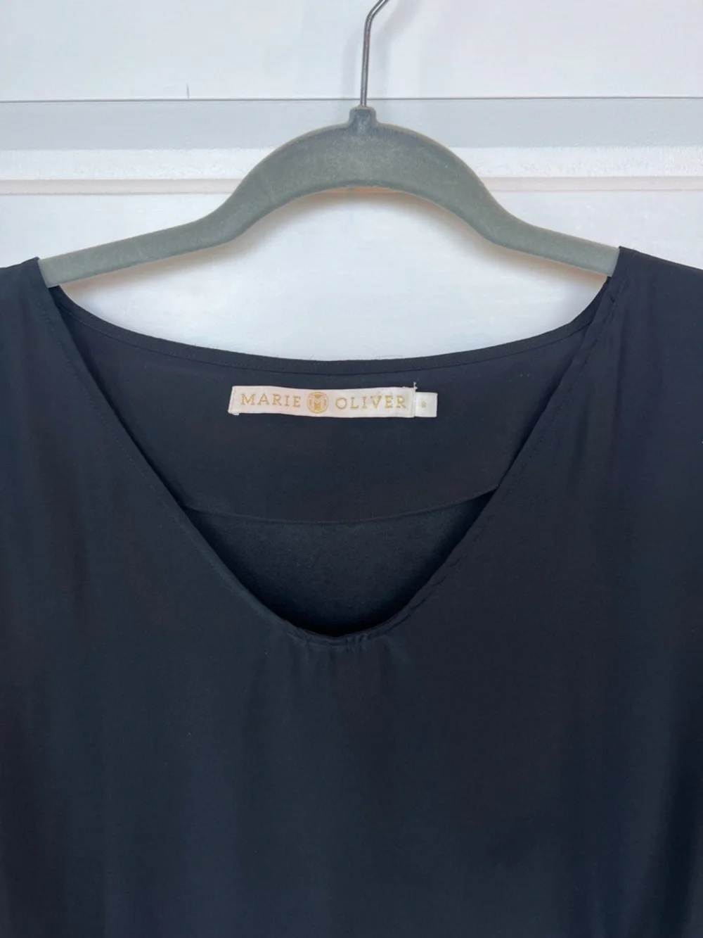 Marie Oliver Black Fringe Dolman Sleeve Silk Top size S - Picture 3 of 7